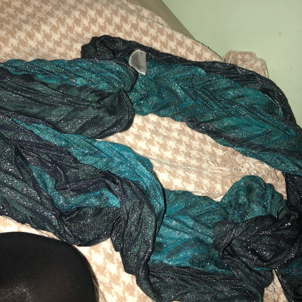 Infinity scarf - Picture 2 of 2